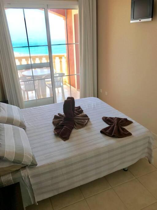 Beach Front Apartment With Stunning Ocean Views! 코스타카르마 외부 사진
