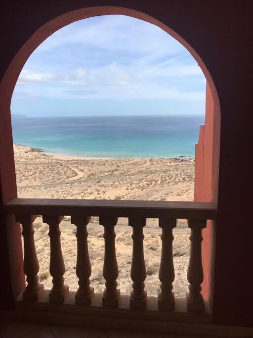 Beach Front Apartment With Stunning Ocean Views! 코스타카르마 외부 사진